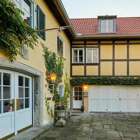 Appartamento 1950Er Zeitreise Vintage Wohnung Am Wald Und Uni Naehe, Mit Flipper *