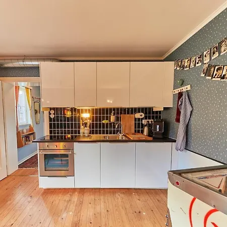 Vintage Style Uni-nah Parkplatz, Hey, 1958! Apartment *