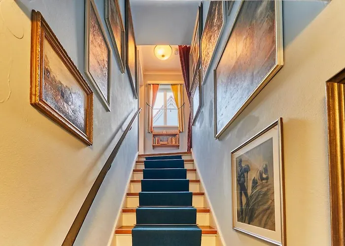 Vintage Am Wald Uni-nah Parkplatz, Hey, 1958! アパート